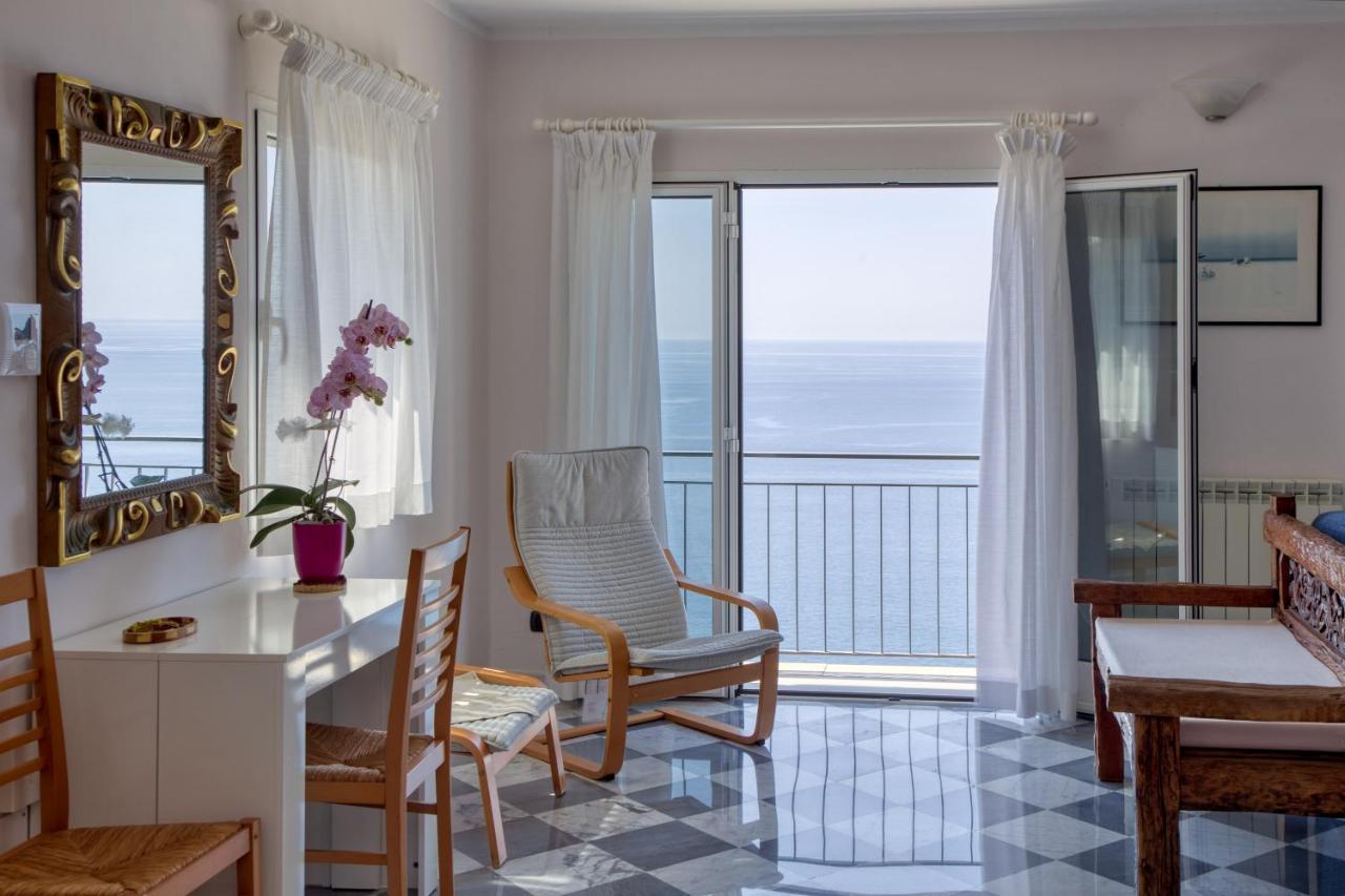 Polanesi Sea View Home Sori Exterior photo